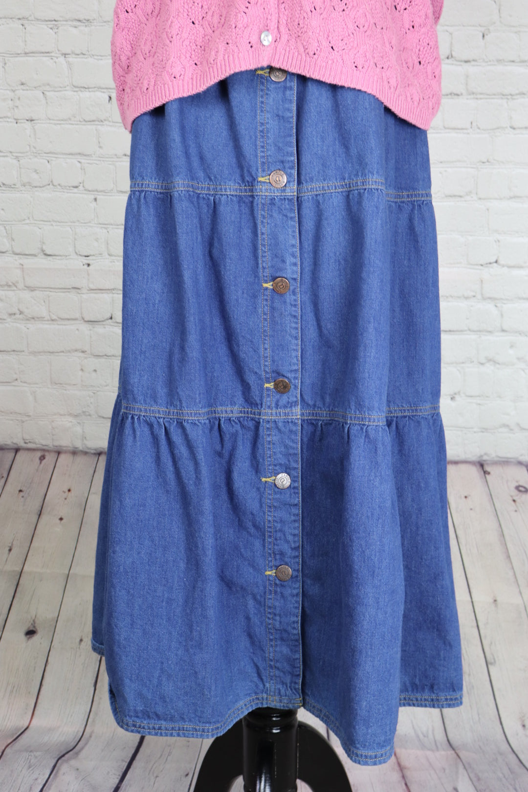 1990s Vintage Button-Front Denim Skirt