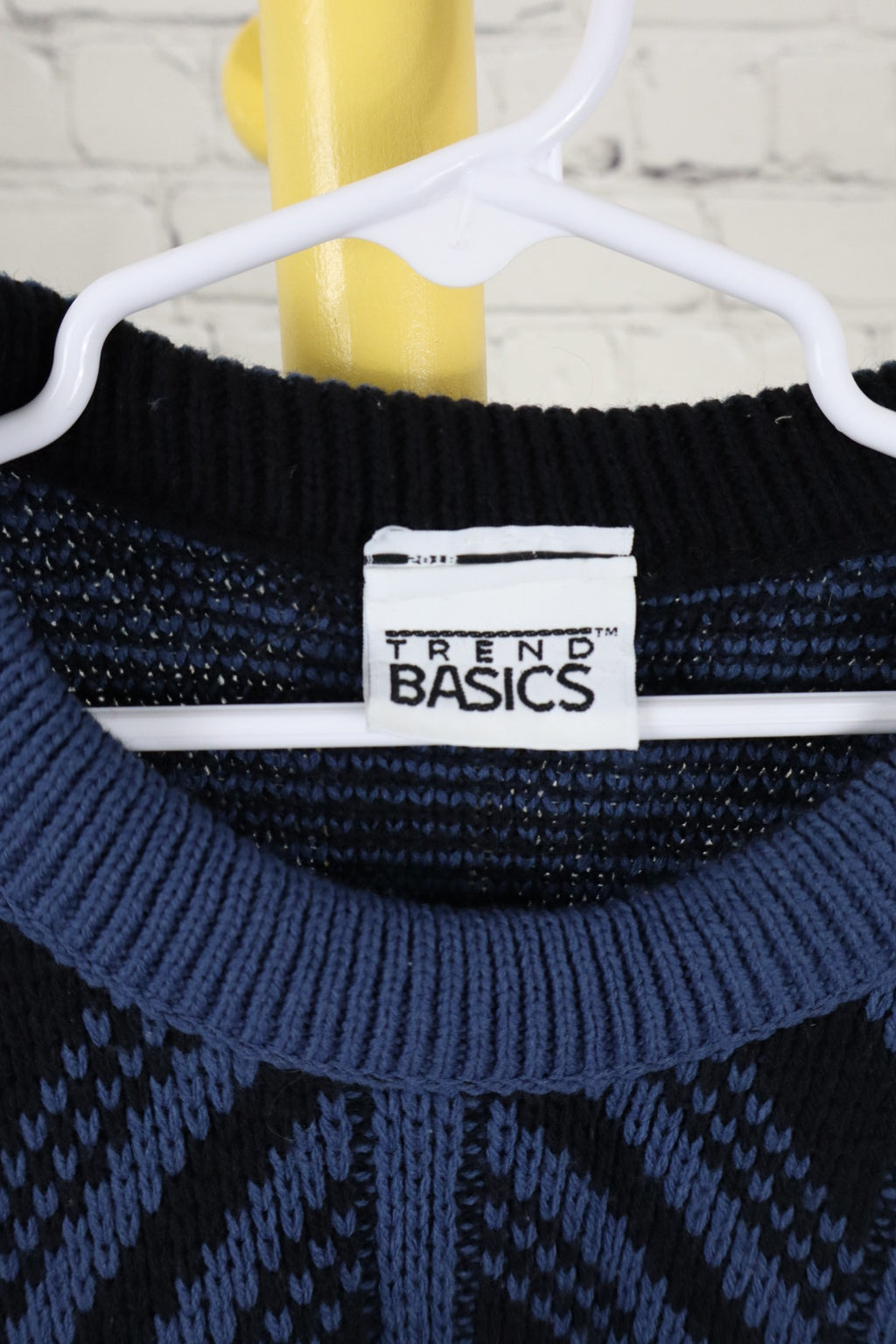 Trend Basics Geometric Knit Sweater - Youth S–M