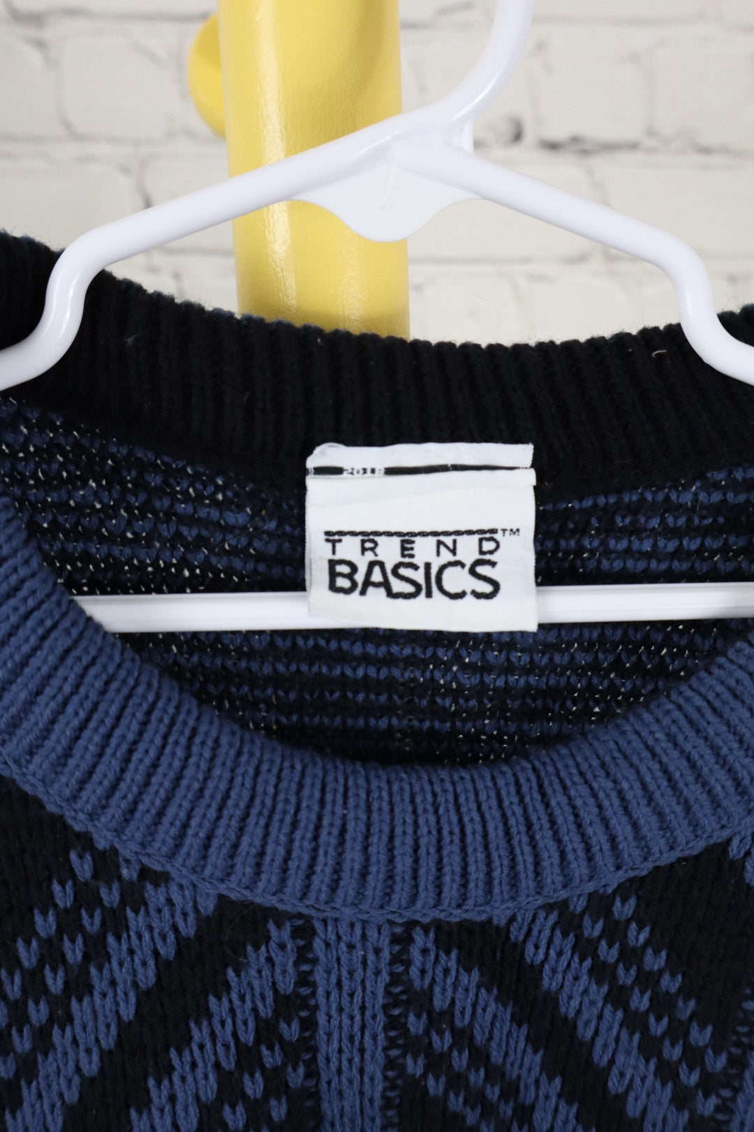 Trend Basics Geometric Knit Sweater - Youth S–M