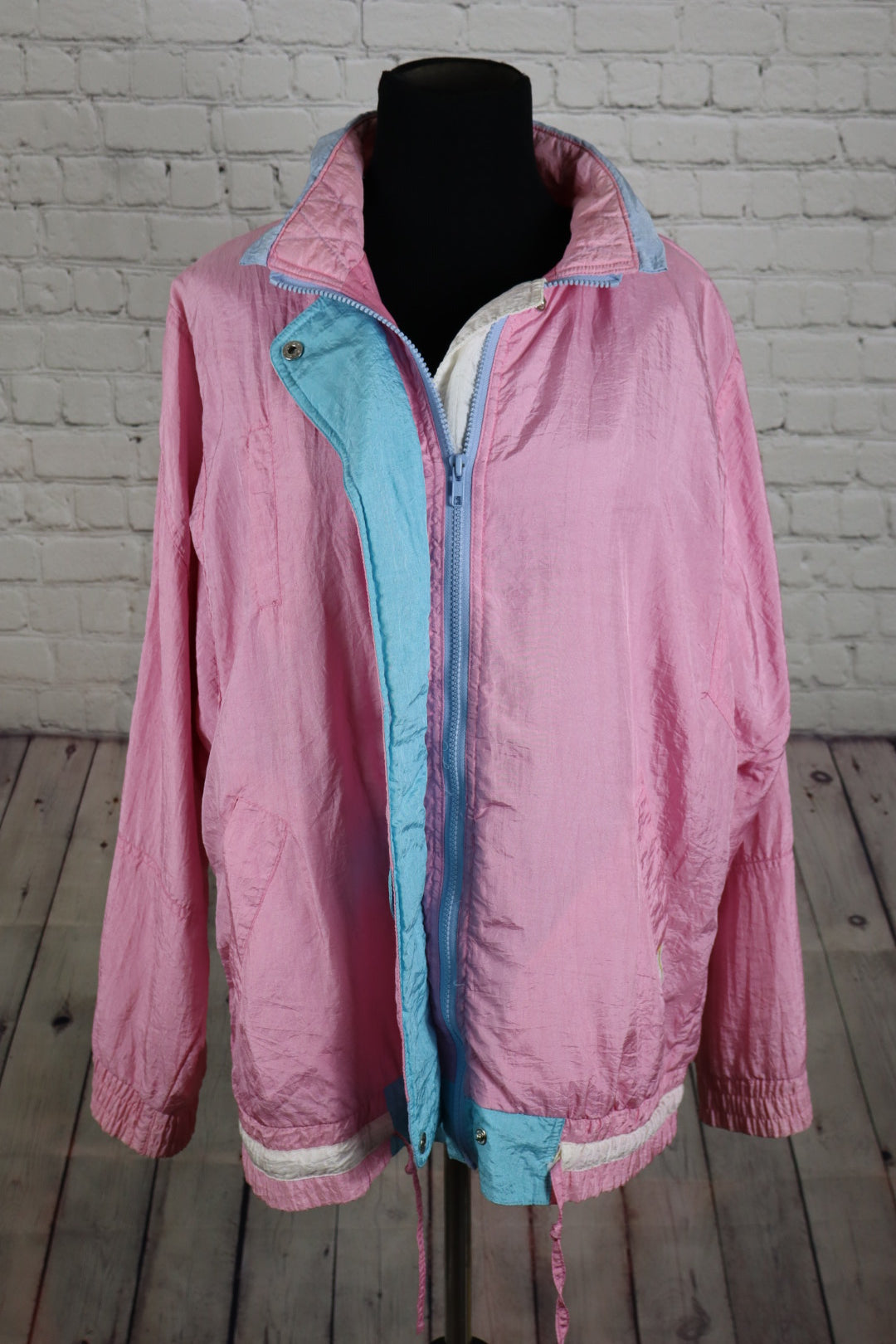 Vintage Izzi Pastel Windbreaker - M