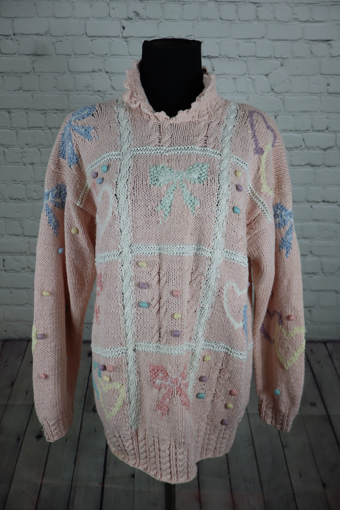 Vintage Pastel Bow & Heart Hand-Knit Sweater - L